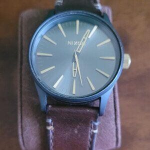 Nixon Men's A377595 Sentry 38 Leather Stainless Steel Watch Brown Leather Band